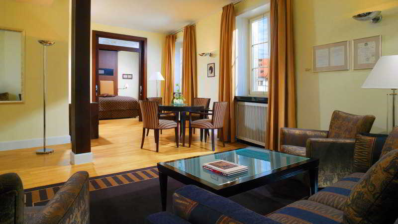 Hotel Elephant Weimar, Autograph Collection Exterior foto Suite at the Hotel