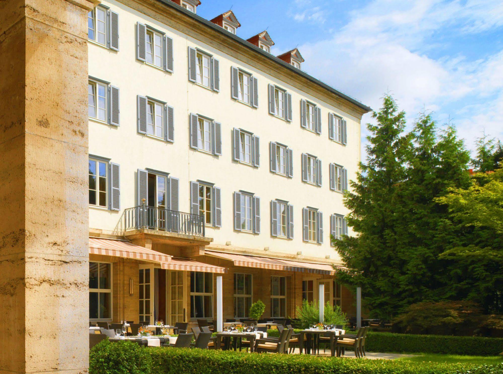 Hotel Elephant Weimar, Autograph Collection Exterior foto The Hotel de Ligne